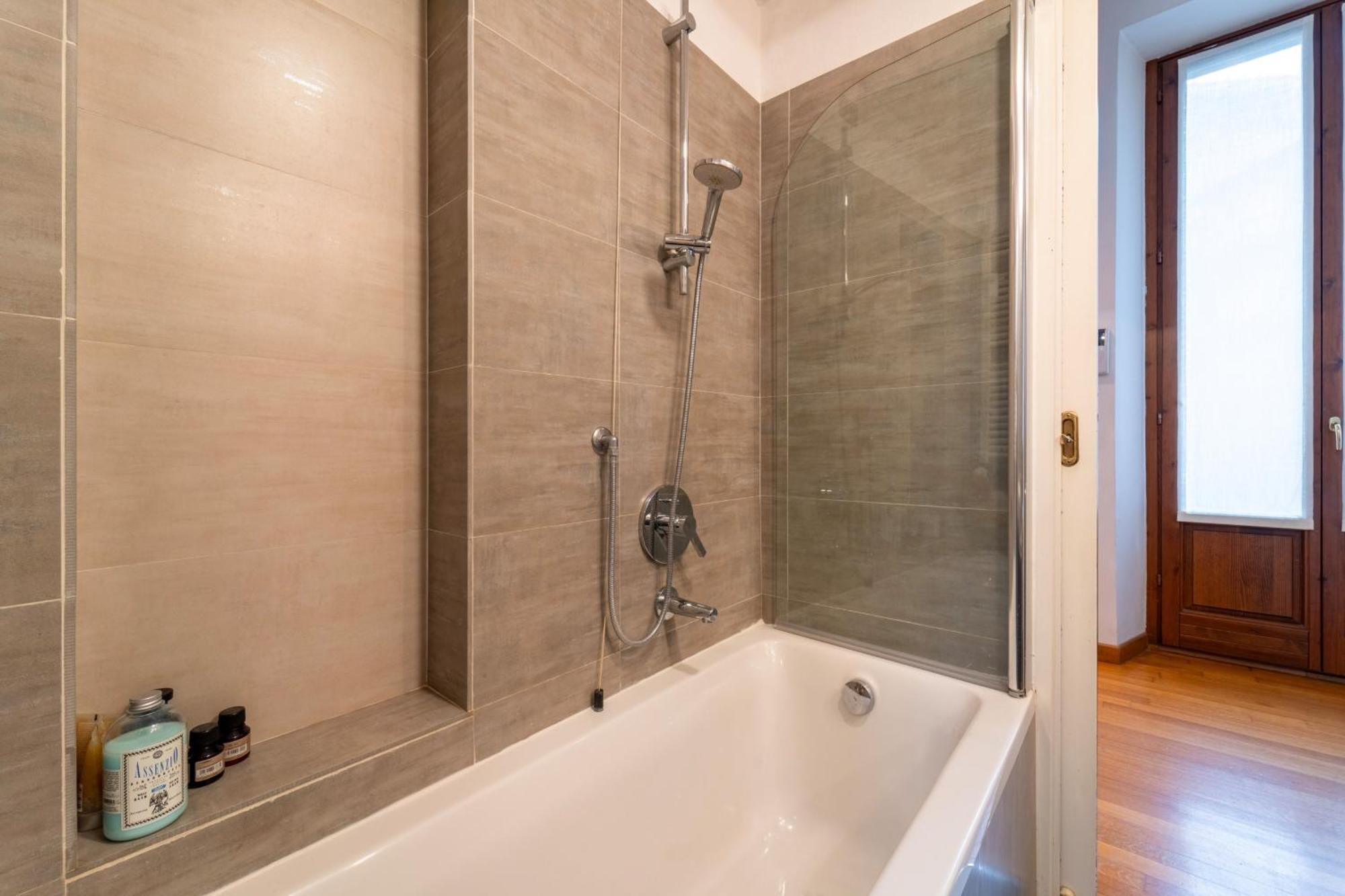 Appartement Isola Cozy By Wonderful Italy